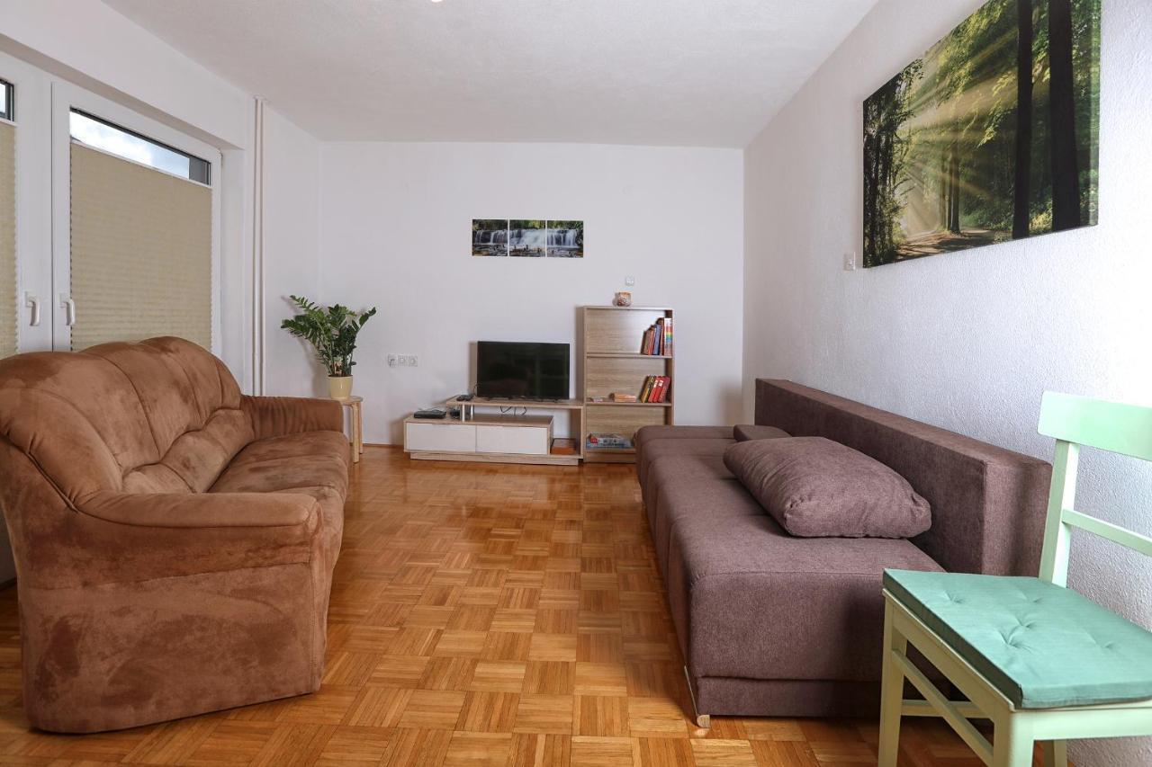 Apartma Dolinar Gorenja Vas  المظهر الخارجي الصورة